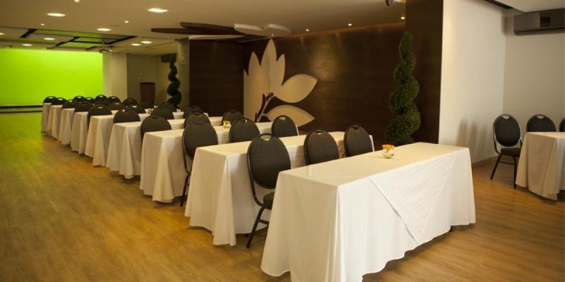 San Simon Hotel Pereira By Soratama Extérieur photo Meeting room